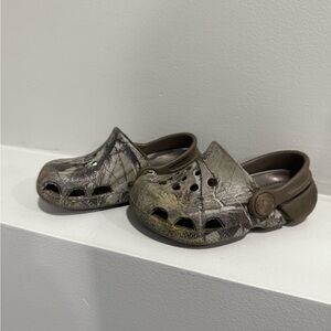 Infant size 6 camo crocs